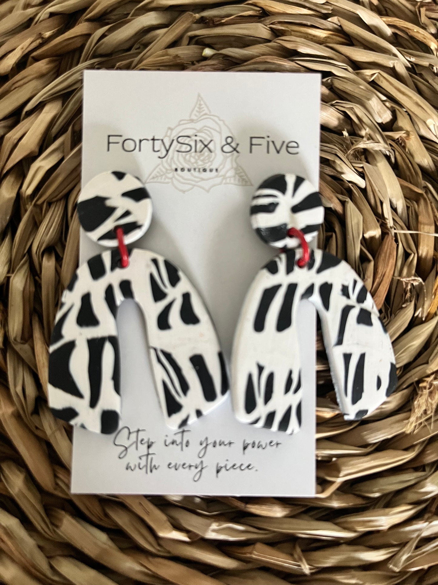 Harmony Kira Earrings 1955