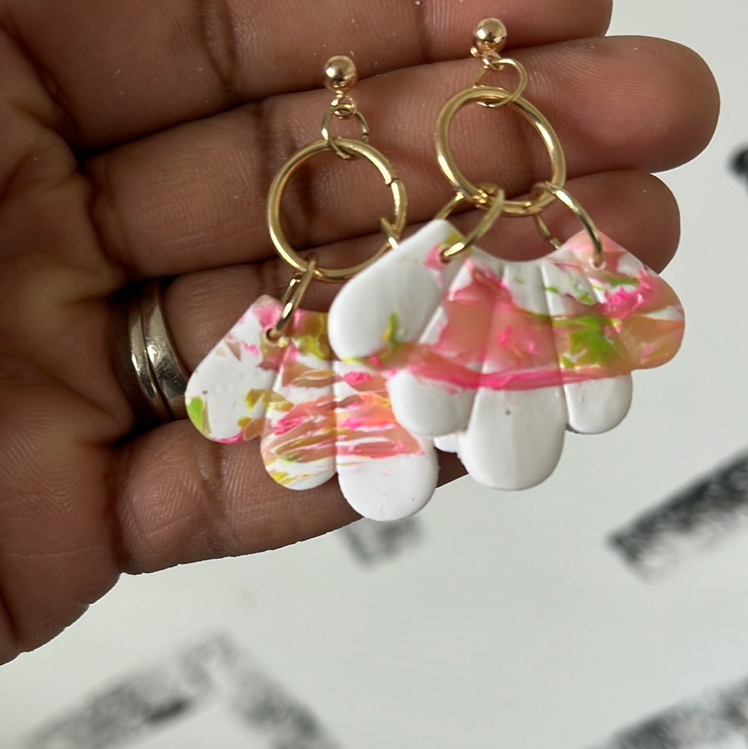 Apricot Mae Earrings 1955