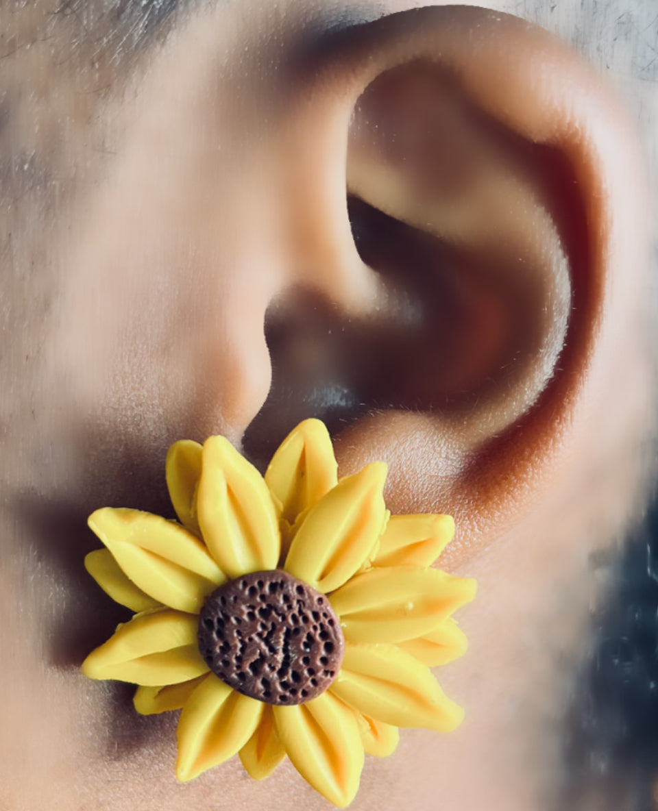 Large Sunflower Studs Fall Earrings 1955