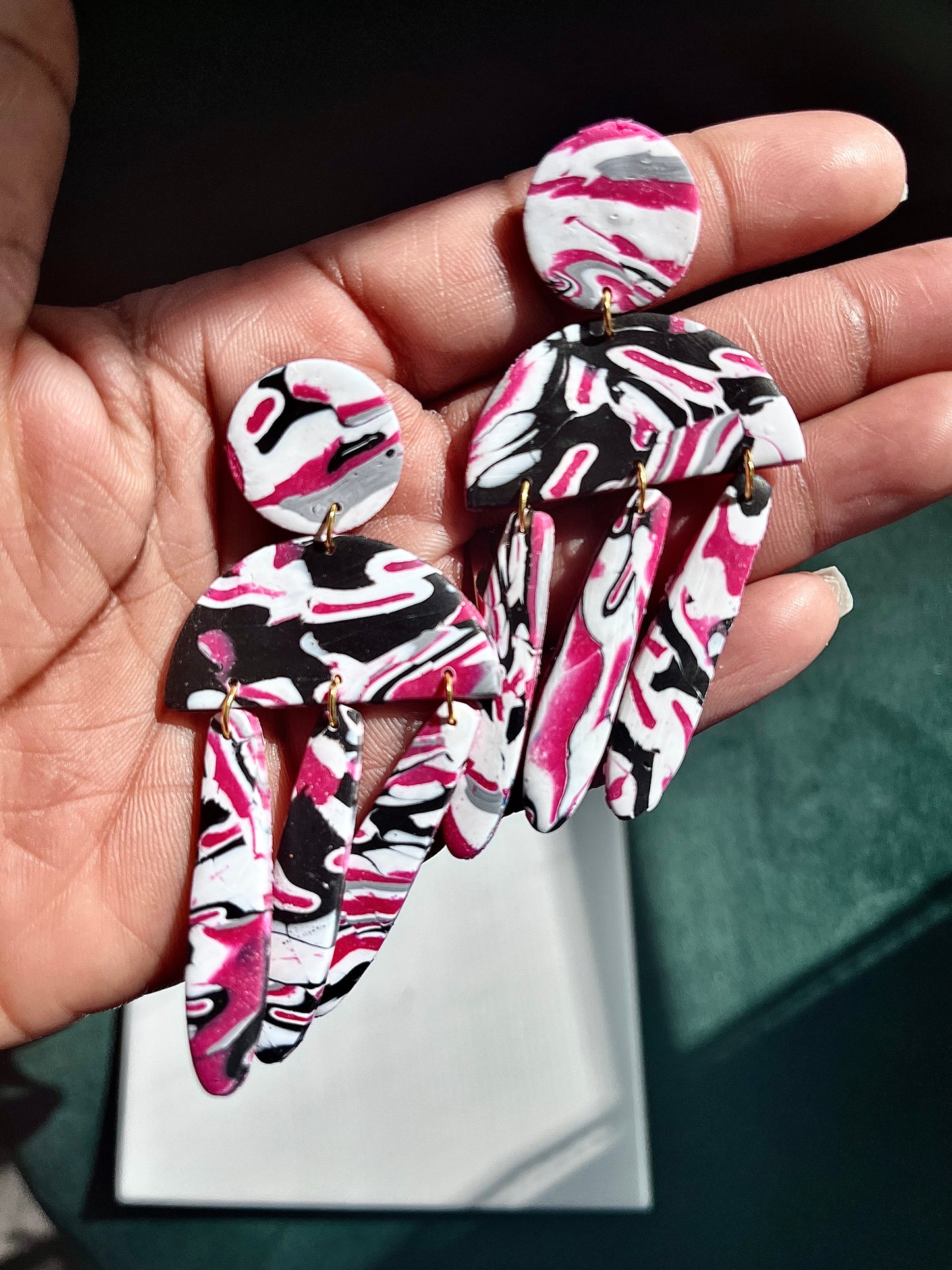 Patterned marble hot pink dangles