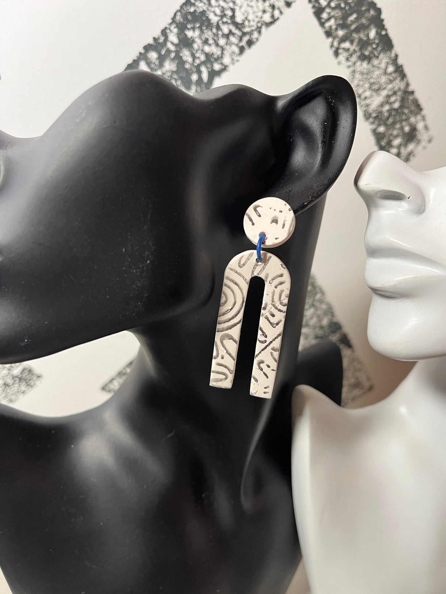 Black,white & blue skinny arch Earrings  1955