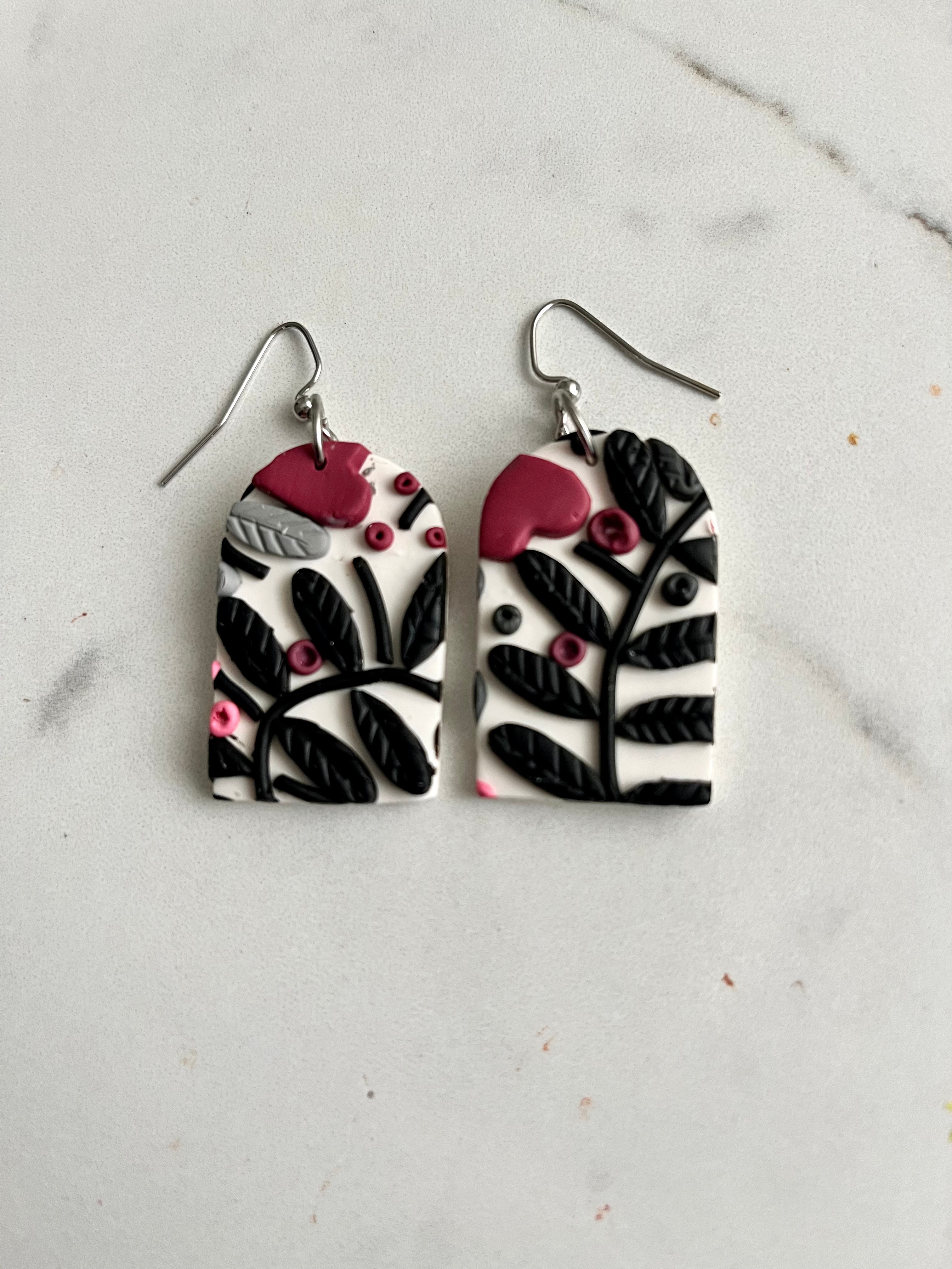 FLORAH FLORAL EARRINGS