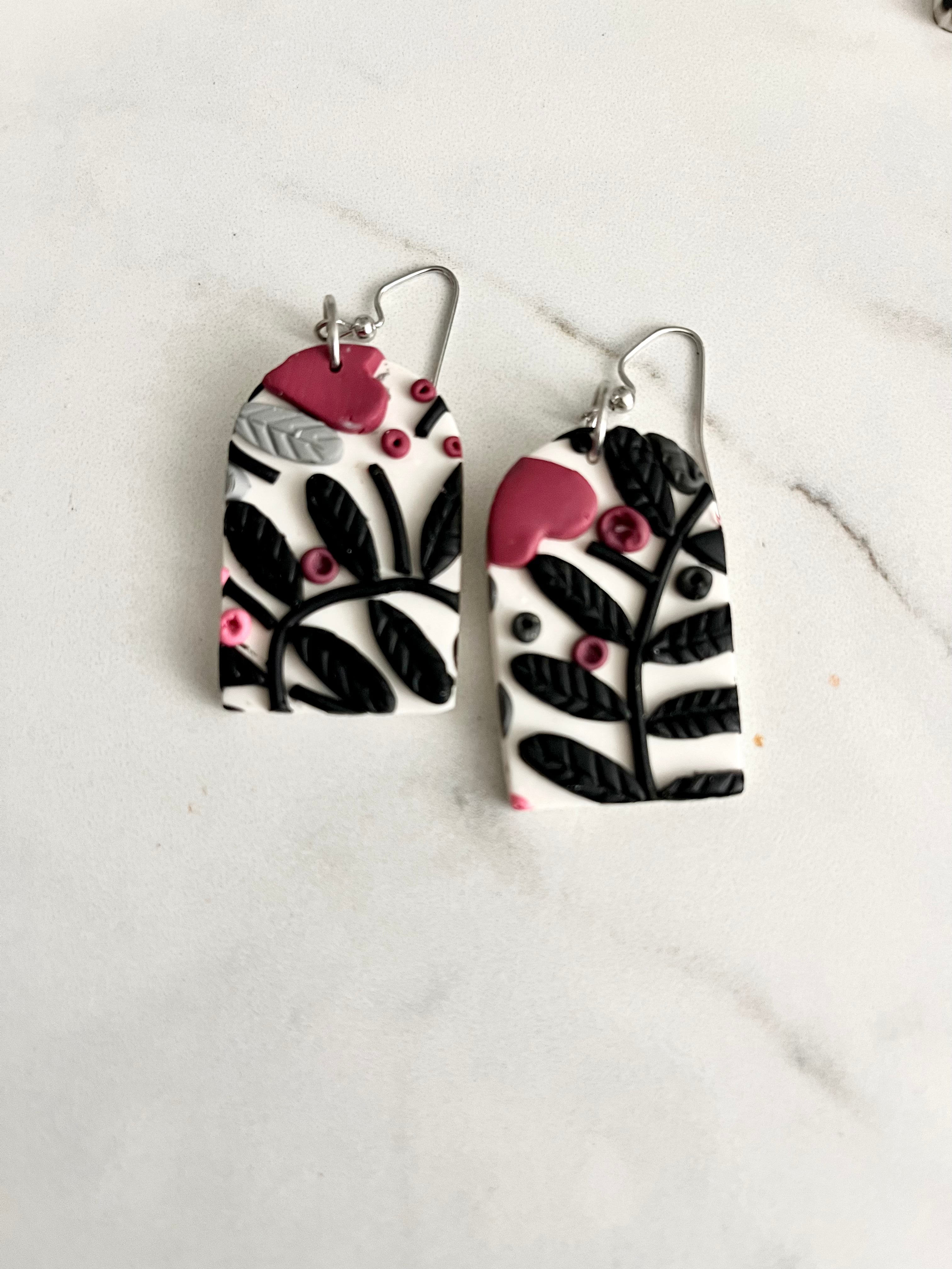 FLORAH FLORAL EARRINGS